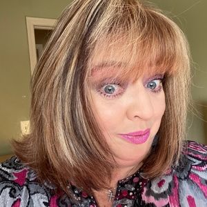 Meet your Posher, Jami